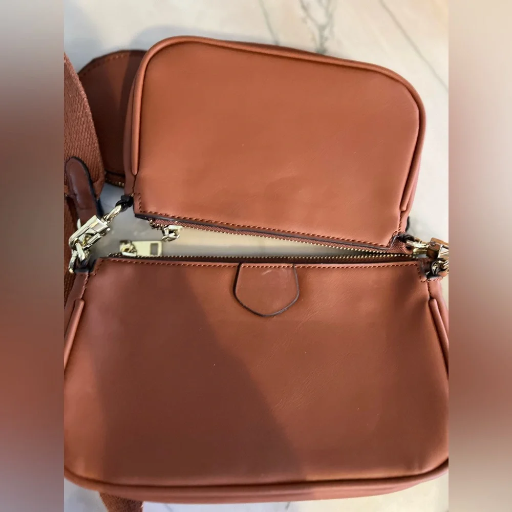Small crossbody bag 3 in 1 attachable with coin purse and thick strap
